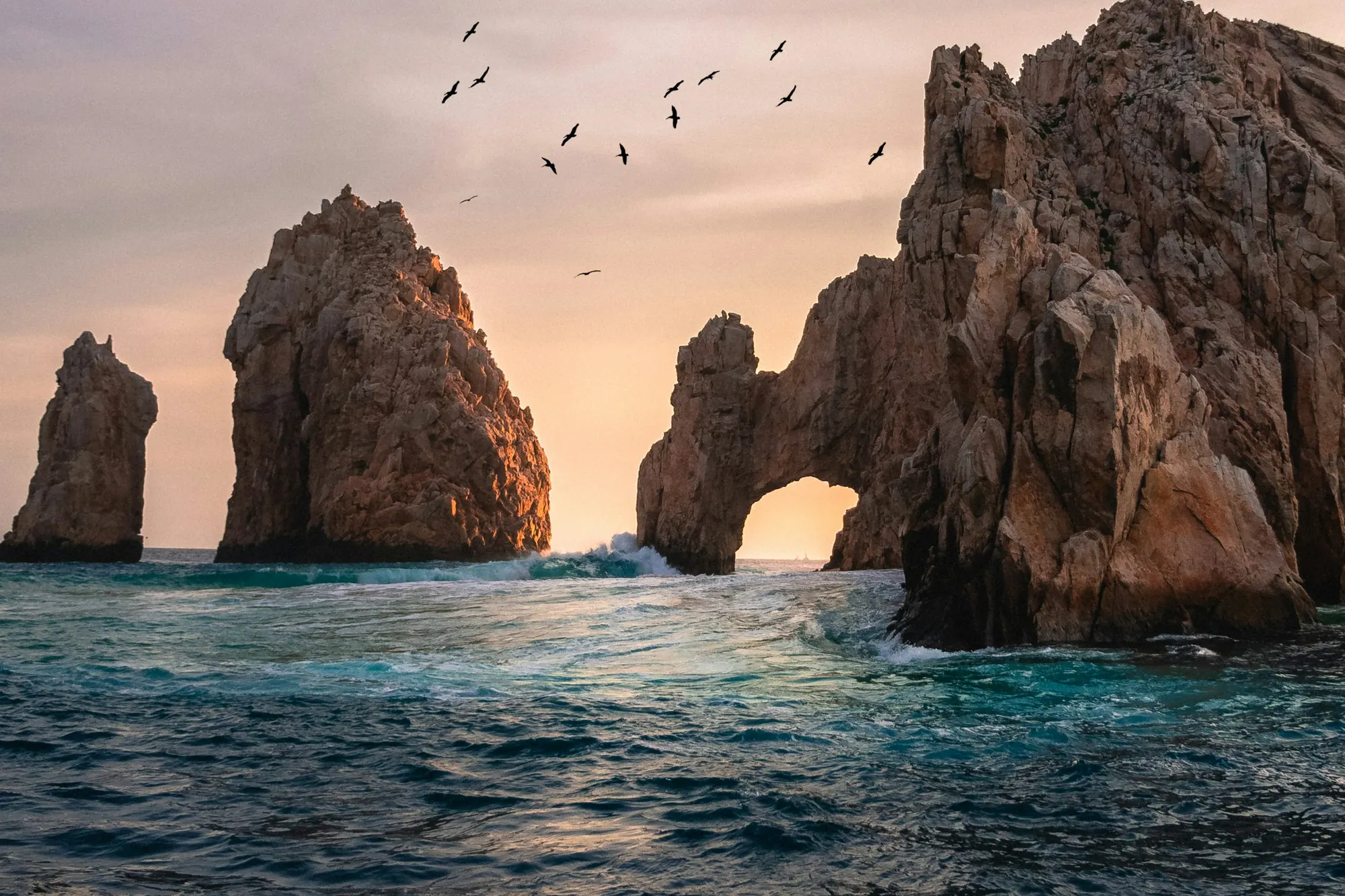 The rock arch at Land’s End, Cabo San Lucas, at dusk